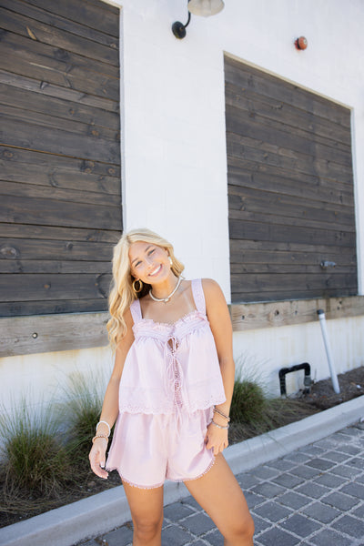Ellie Eyelet Set - Light Mauve